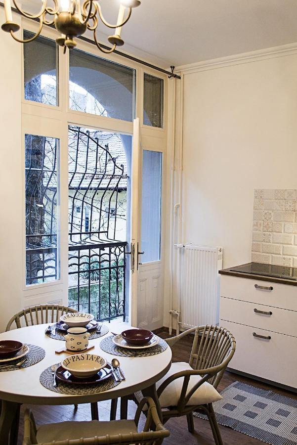 Adorable, Cosy Apartment At The Heroes' Square Budapeste Exterior foto