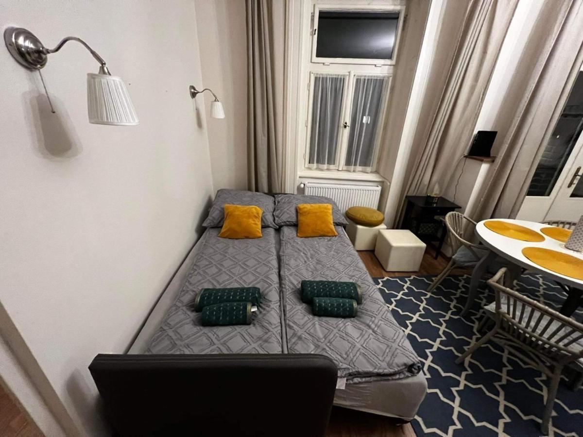 Adorable, Cosy Apartment At The Heroes' Square Budapeste Exterior foto